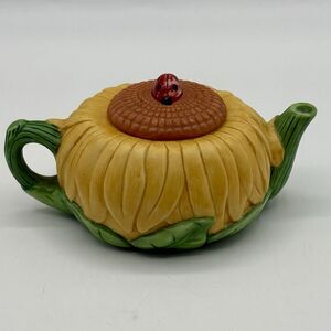 Avon Seasons Harvest 1995 Miniature Ceramic Teapot Sunflower With Ladybug